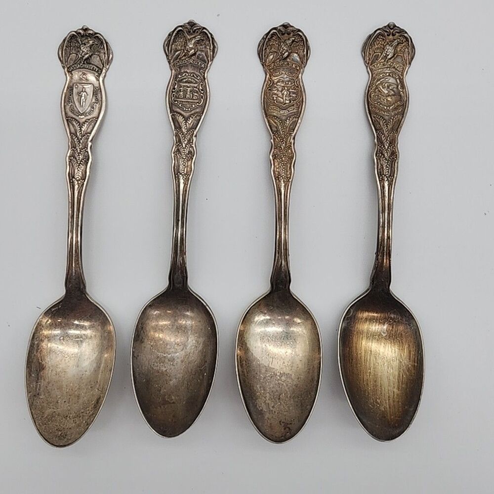 4 Vtg Wm Rogers MFG Co IS State Spoons - Michigan, Illinois, Nebraska & Georgia